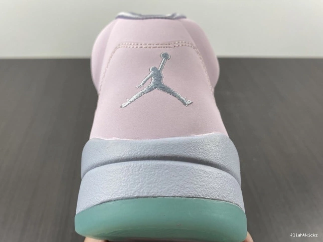 Easter Air DV0562-600 Jordan 5 1212